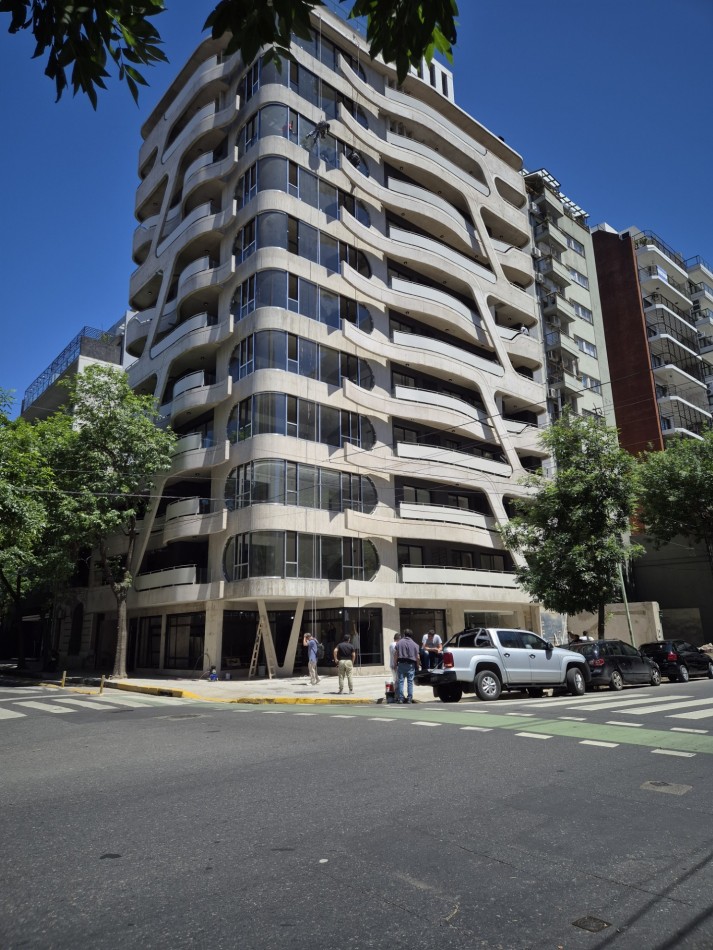 Gran Dpto. 4 dorm (2 en Suite) con Balcon Patio y Parrilla A Estrenar.