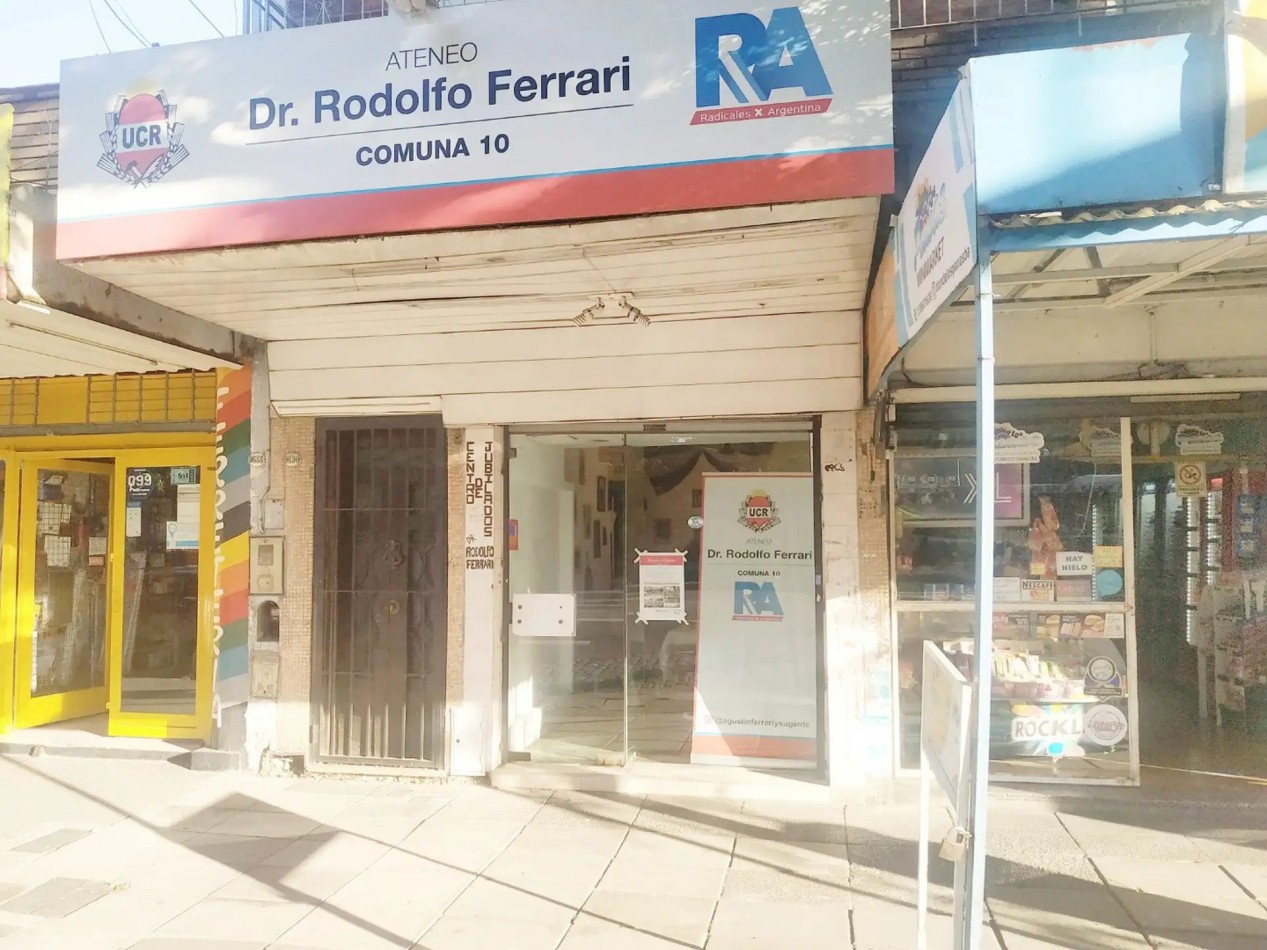 Local en Venta sobre Av Rivadavia