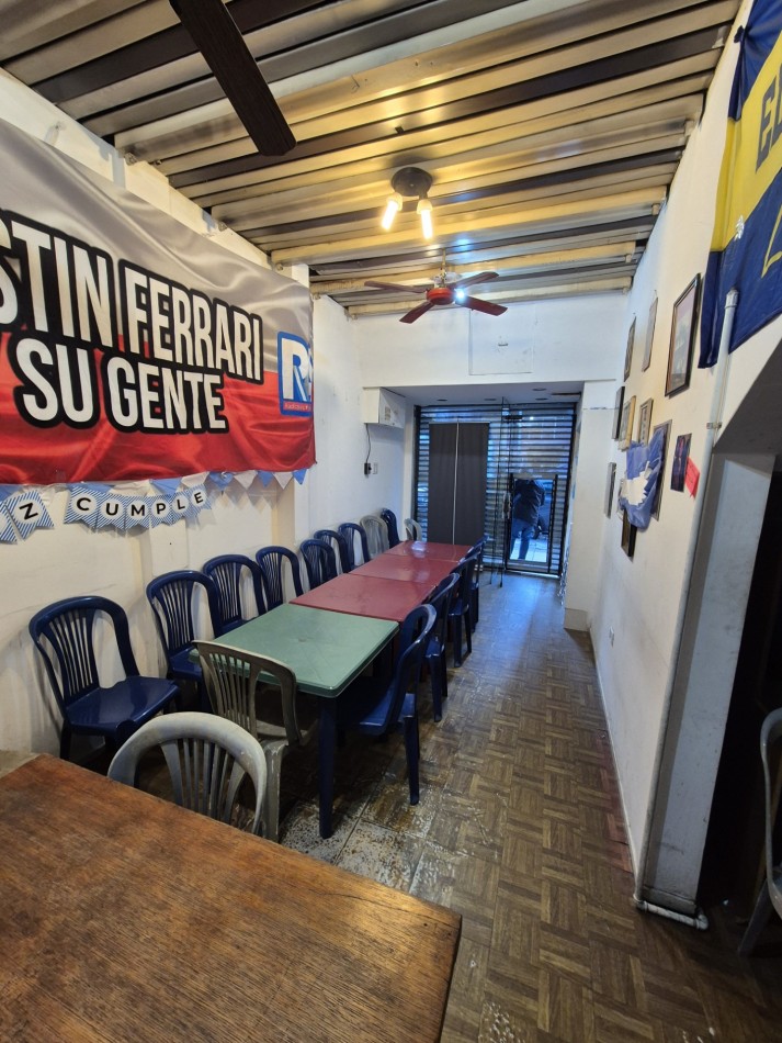 Local en Venta sobre Av Rivadavia
