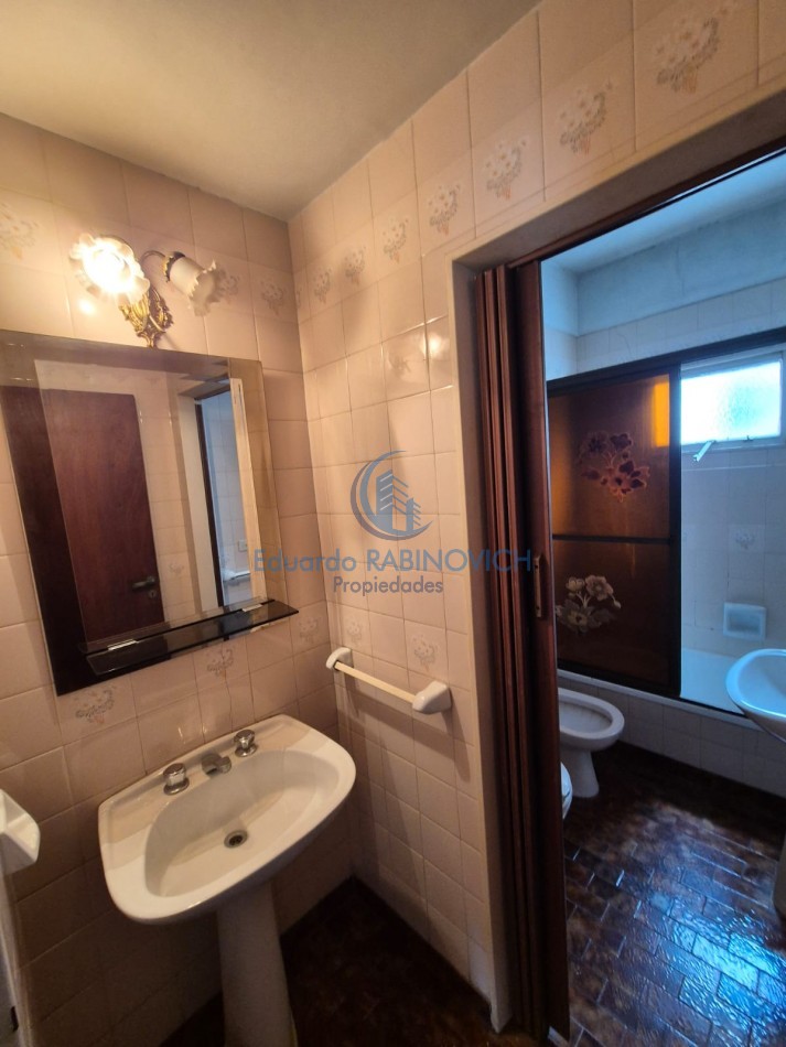 Alto Dpto. 4 amb con dep. en Duplex con Gran Balcon Terraza
