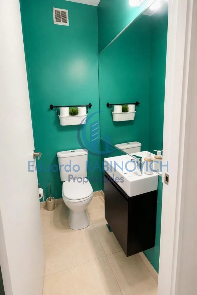Venta Excelente y Luminoso Semipiso de 4 amb. a Mts Plaza Las Heras