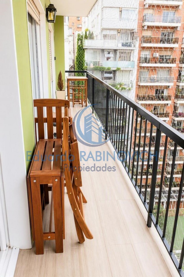Venta Excelente y Luminoso Semipiso de 4 amb. a Mts Plaza Las Heras