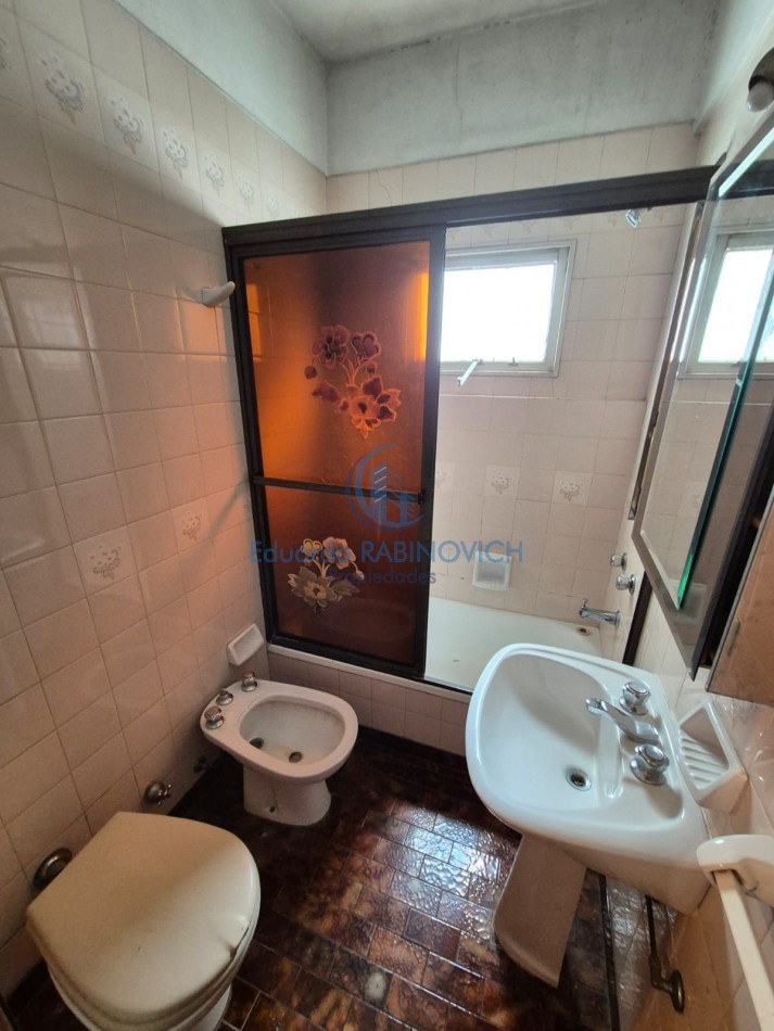 Alto Dpto. 4 amb con dep. en Duplex con Gran Balcon Terraza